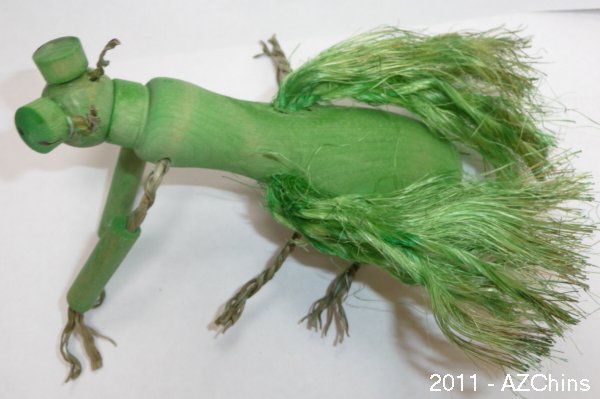 prayingmantistop.jpg (40050 bytes)